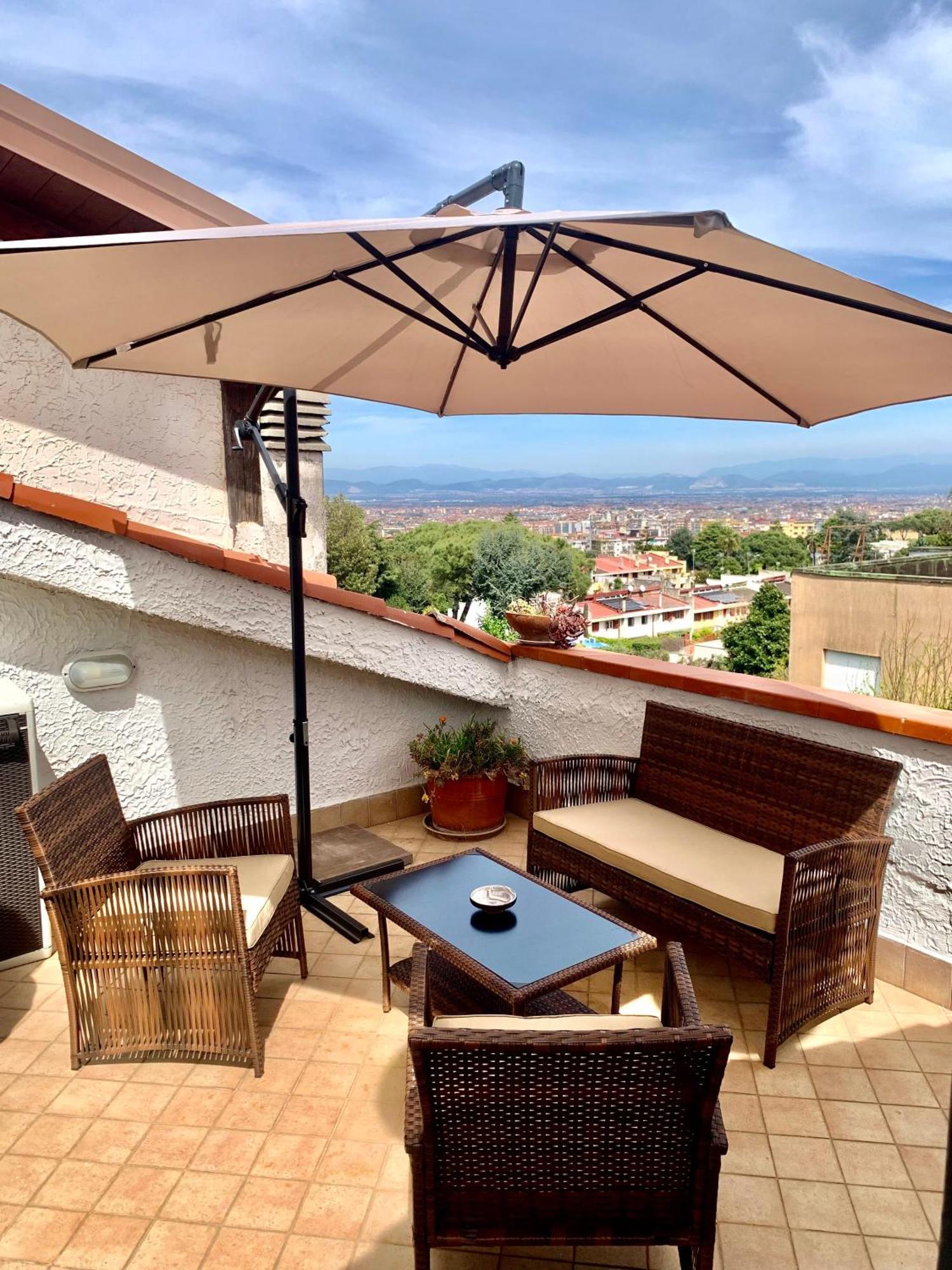 "The Attic" - Terrazza Con Vista & Parcheggio Gratuito Διαμέρισμα Marano di Napoli Εξωτερικό φωτογραφία